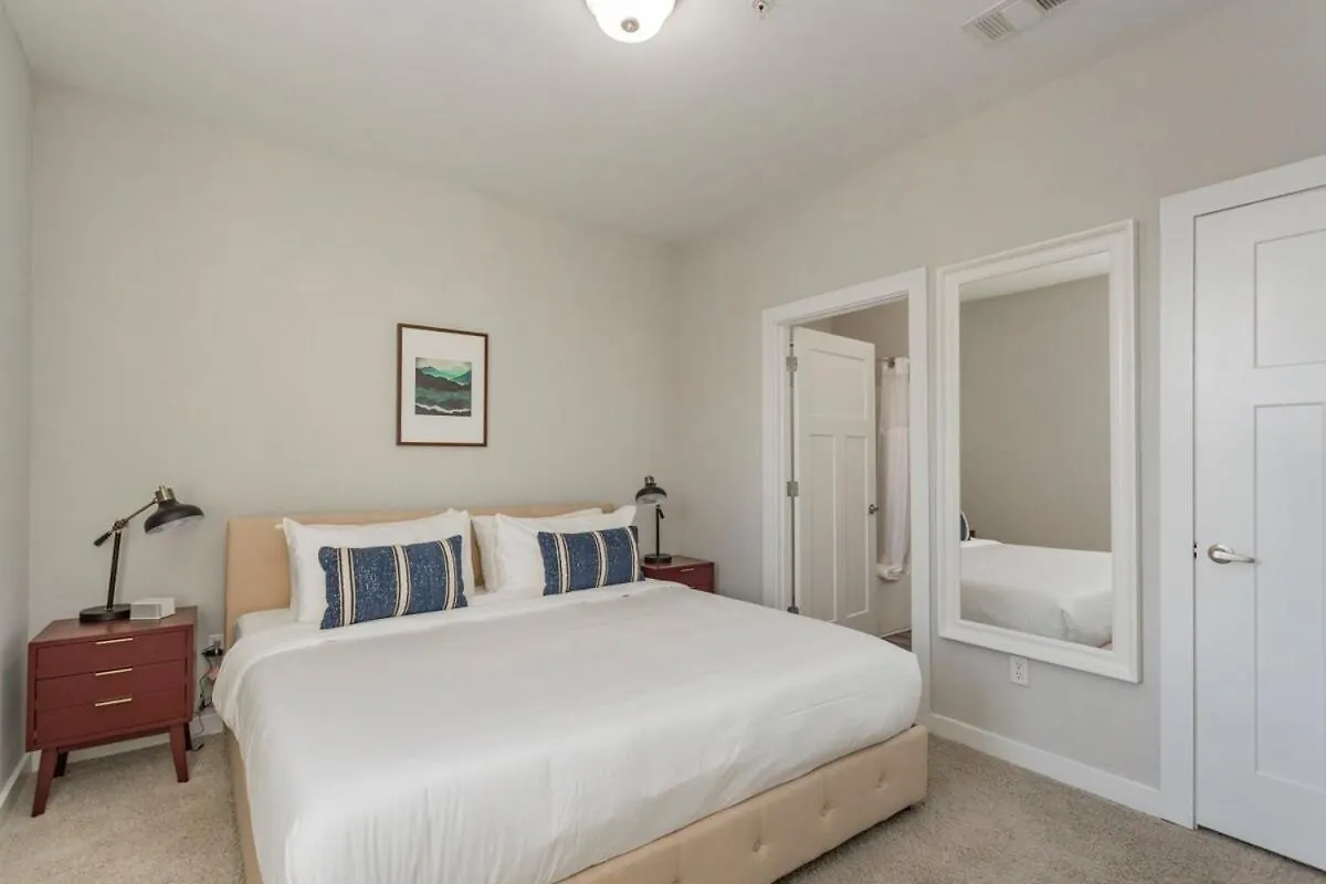 Two Cozysuites Alluring Music Row Condos W Parking Nashville 0*,