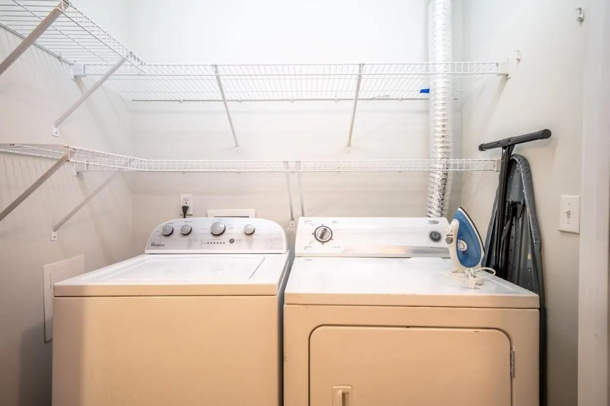 Two Cozysuites Alluring Music Row Condos W Parking Nashville Apartament