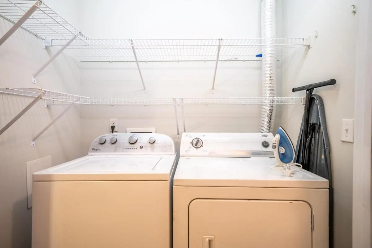 Two Cozysuites Alluring Music Row Condos W Parking Nashville