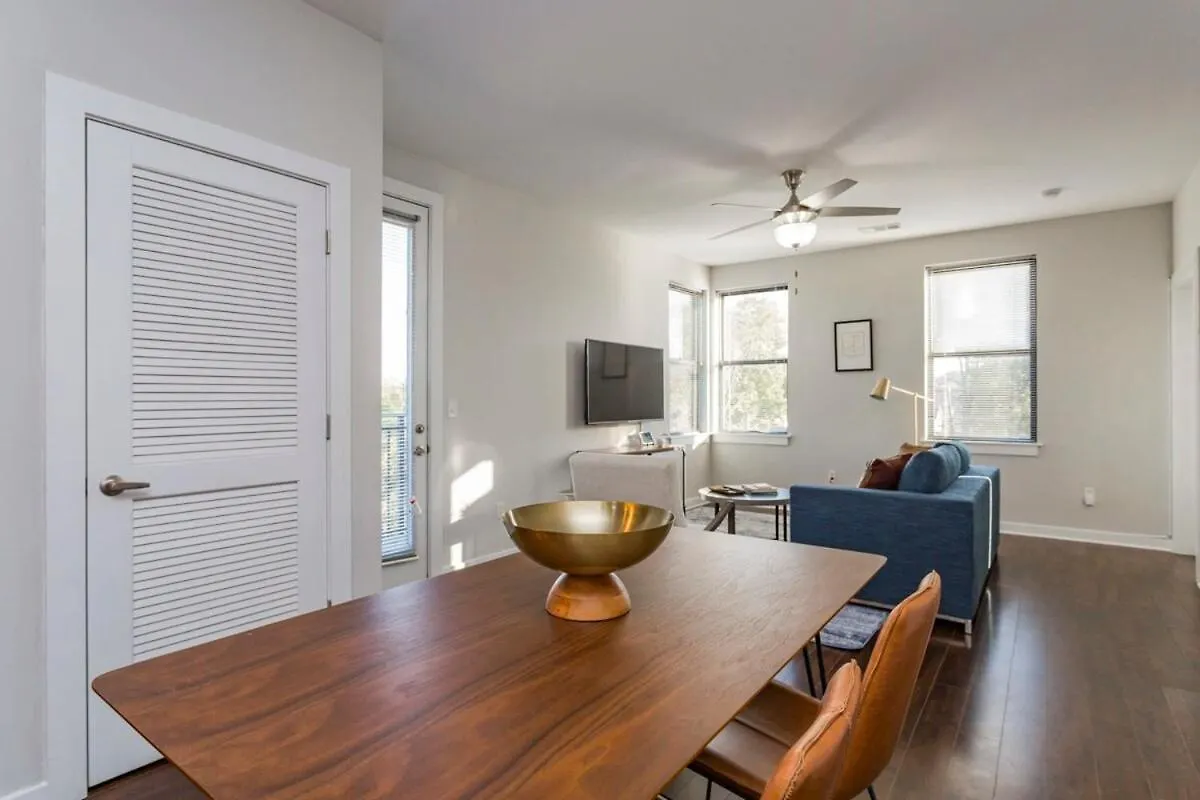 Apartament Two Cozysuites Alluring Music Row Condos W Parking Nashville