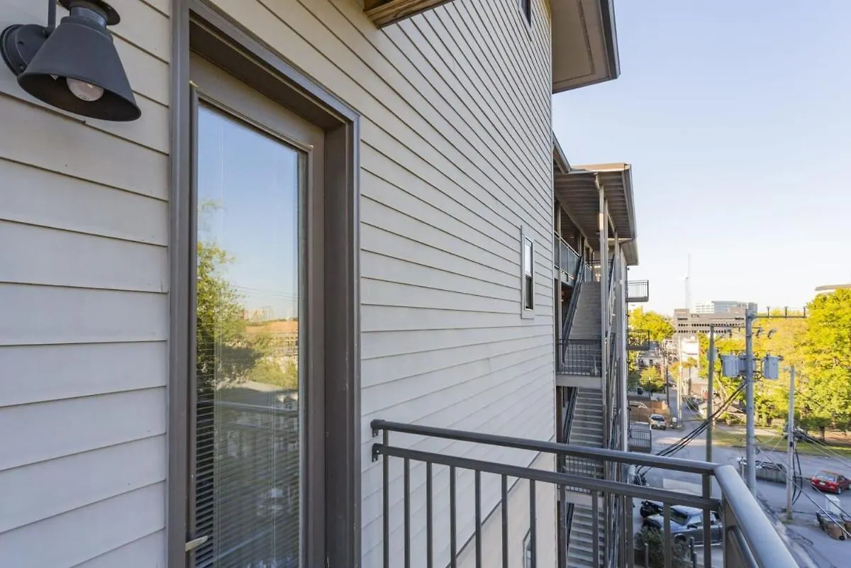 Two Cozysuites Alluring Music Row Condos W Parking Nashville Apartament