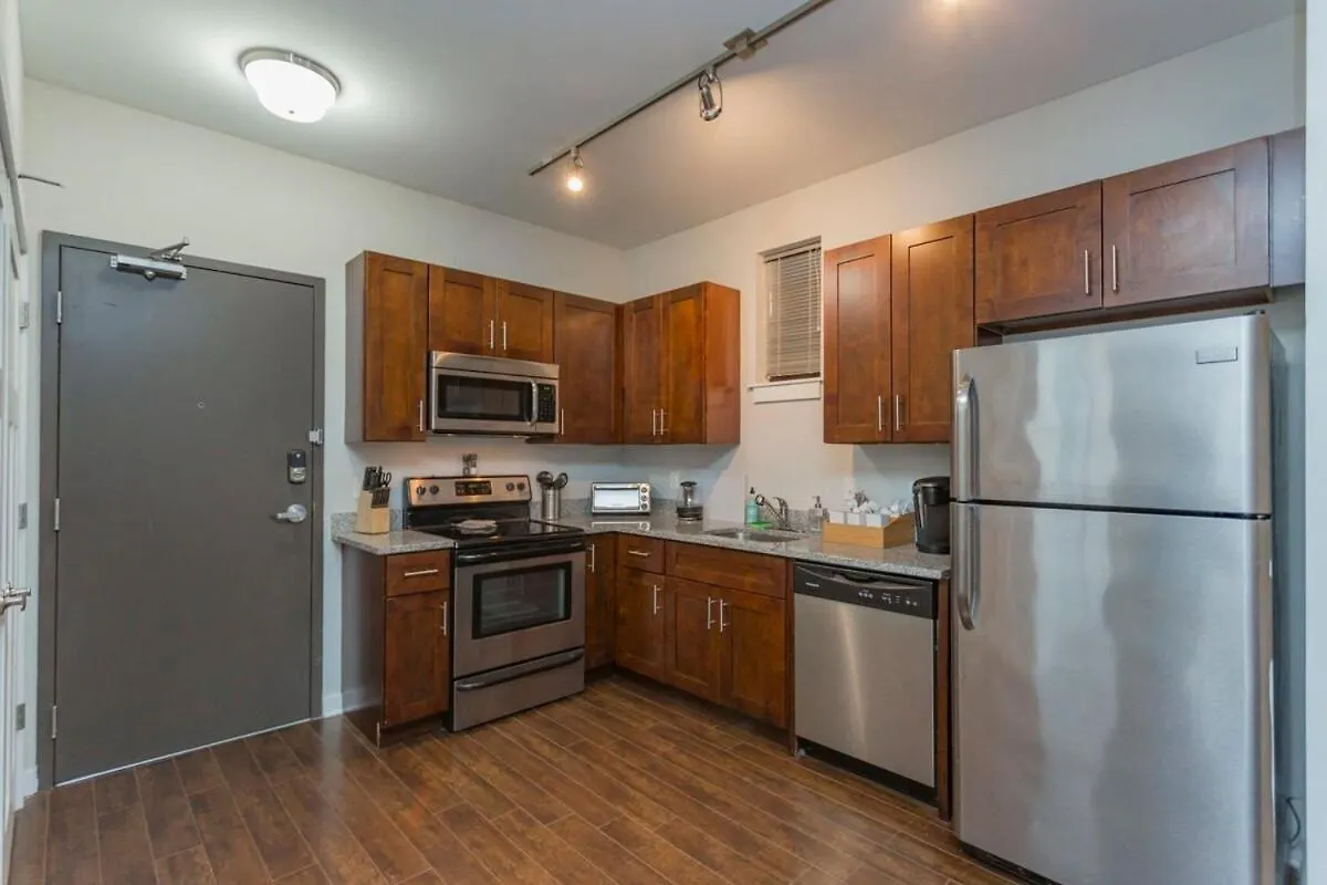 Two Cozysuites Alluring Music Row Condos W Parking Nashville